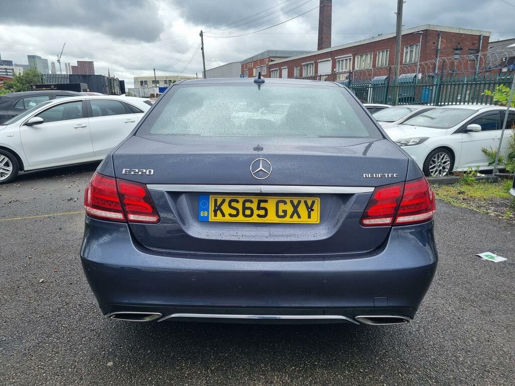 Mercedes-Benz E Class Se Blue #6