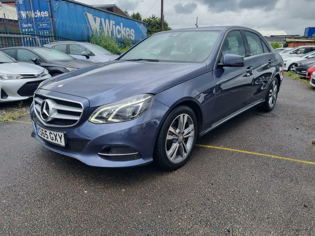 Mercedes-Benz E Class Se Blue #4