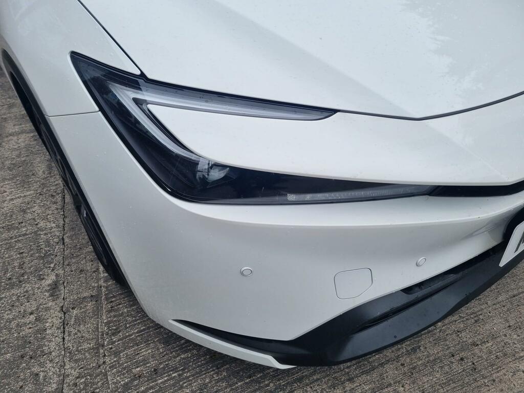 Toyota Prius Excel #45