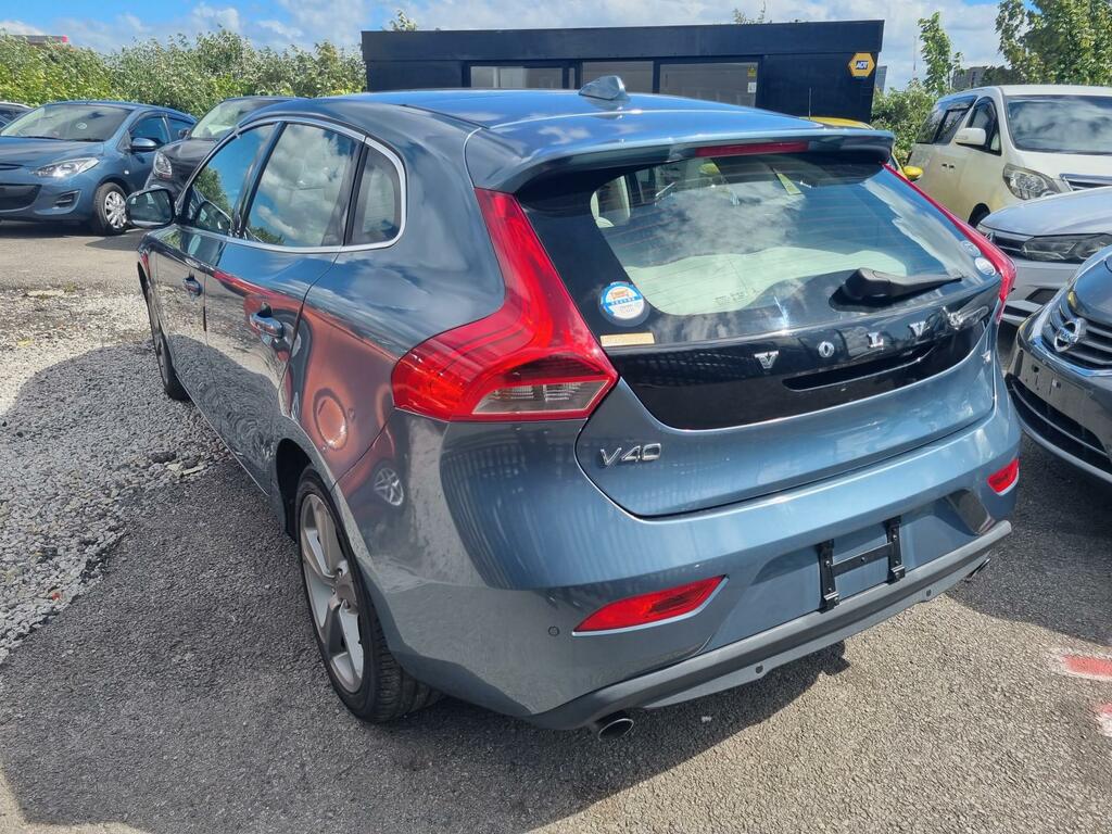 Volvo V40 Se Lux Nav Blue #5