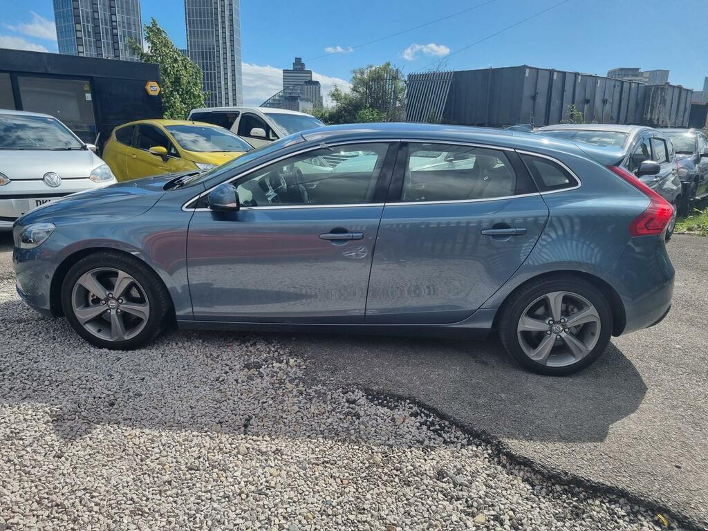 Volvo V40 Se Lux Nav Blue