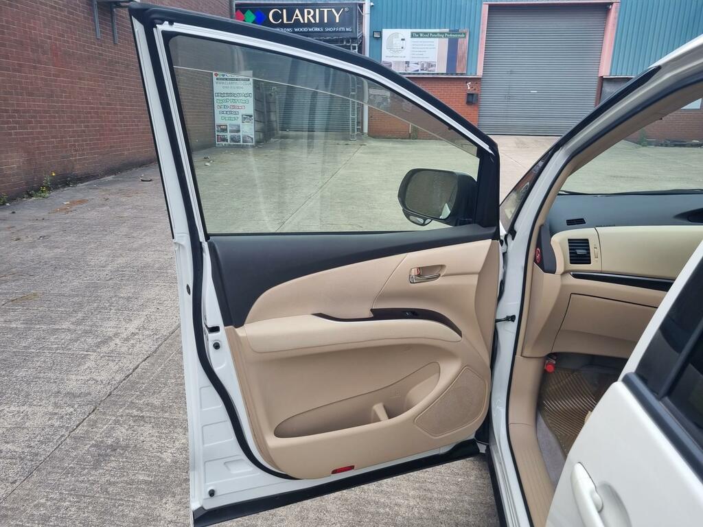 Toyota Estima Mpv Grey #32
