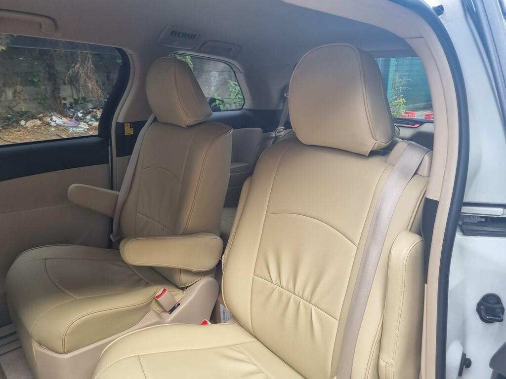 Toyota Estima Mpv Grey #17