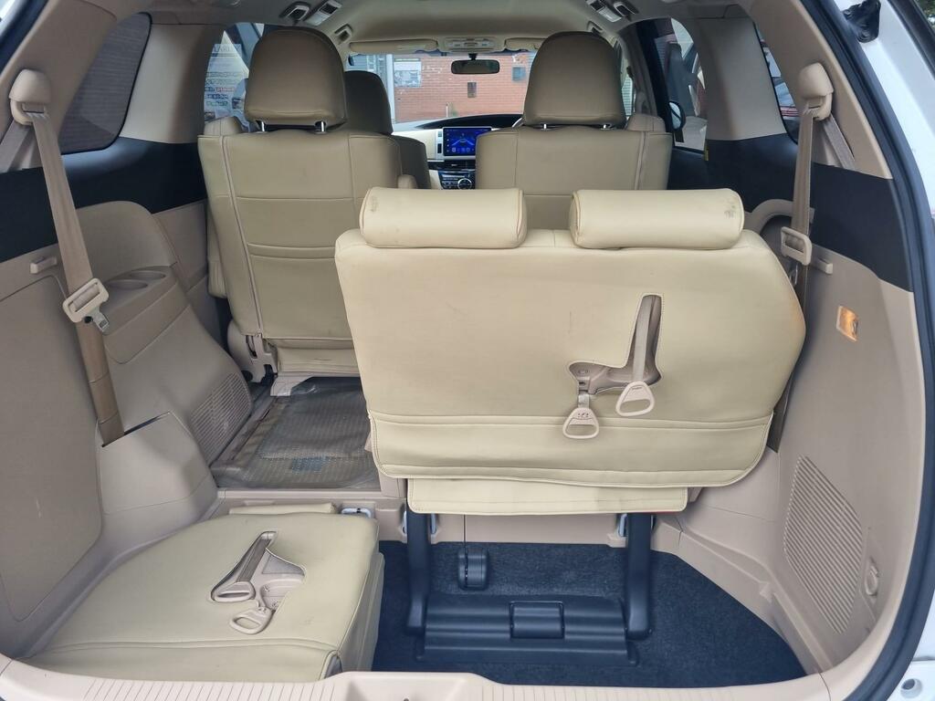 Toyota Estima Mpv Grey #13