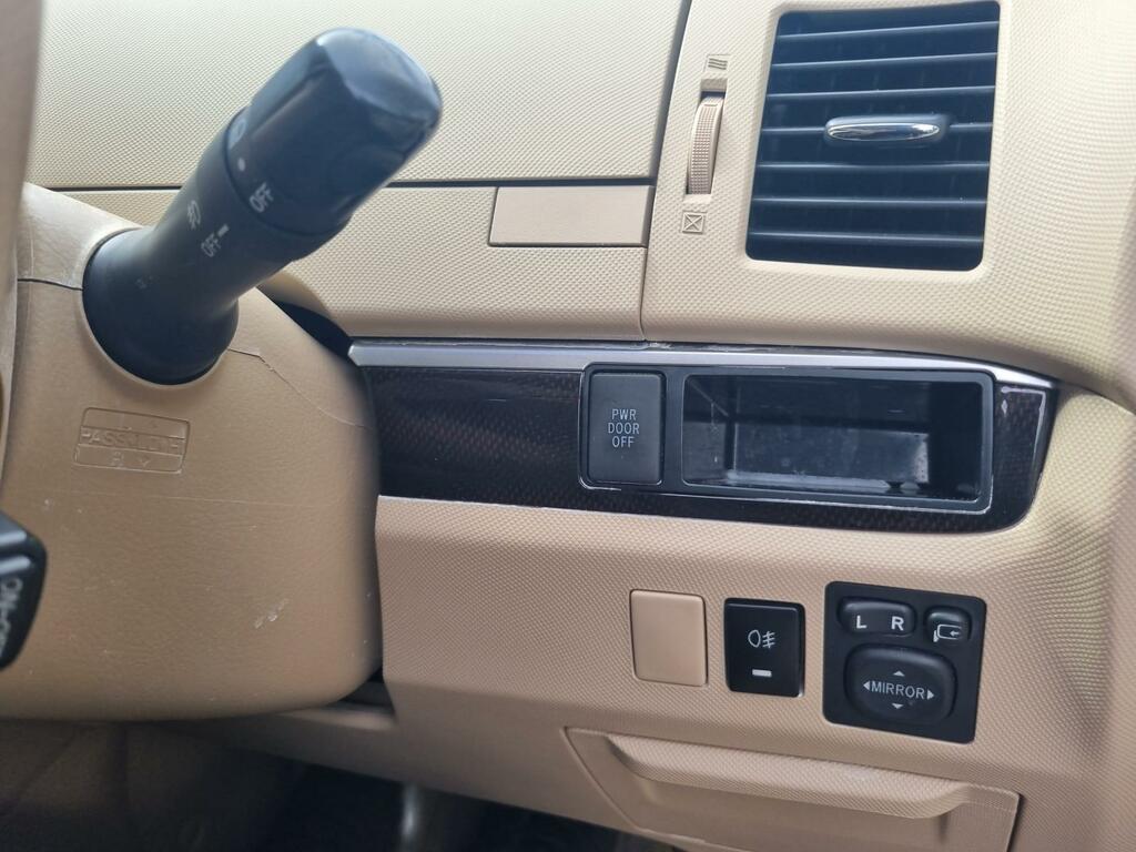 Toyota Estima Mpv Grey #30
