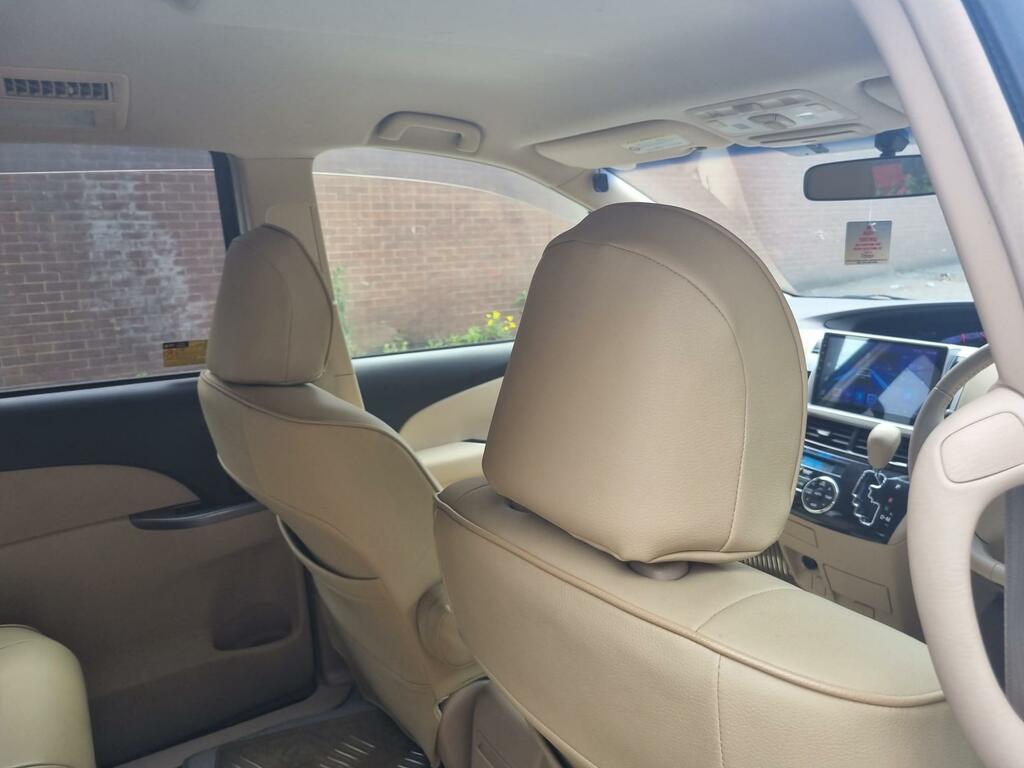 Toyota Estima Mpv Grey #20