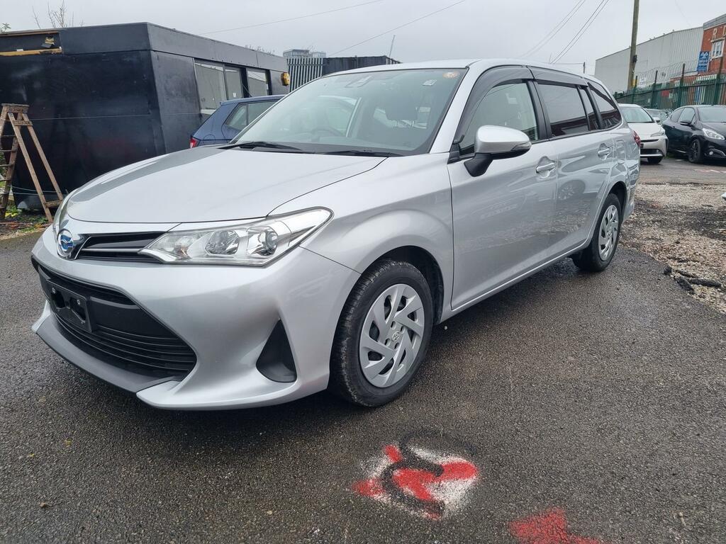 Toyota Corolla Design Silver #4
