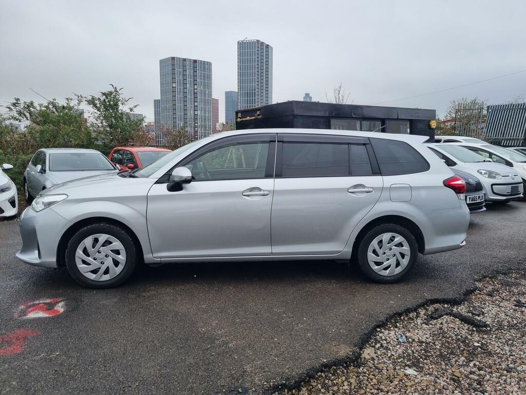 Toyota Corolla Design Silver