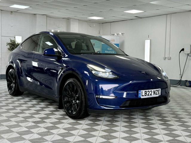 Tesla Model Y 2022 Dual Motor Long Range Suv Blue