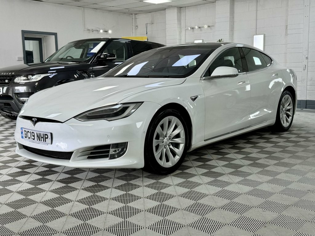 Tesla Model S 2019 100D Dual Motor Hatchback White #6