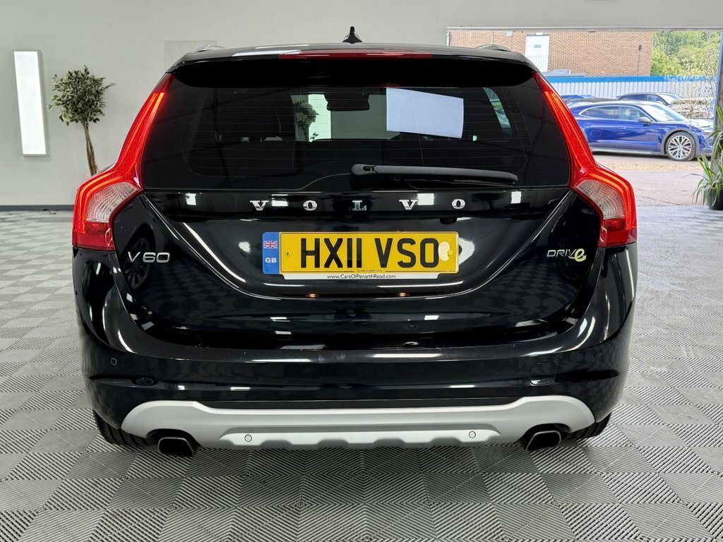 Volvo V60 Se Silver #8