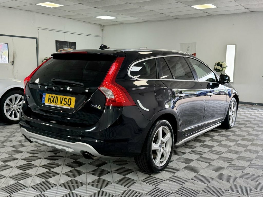 Volvo V60 Se Silver #9
