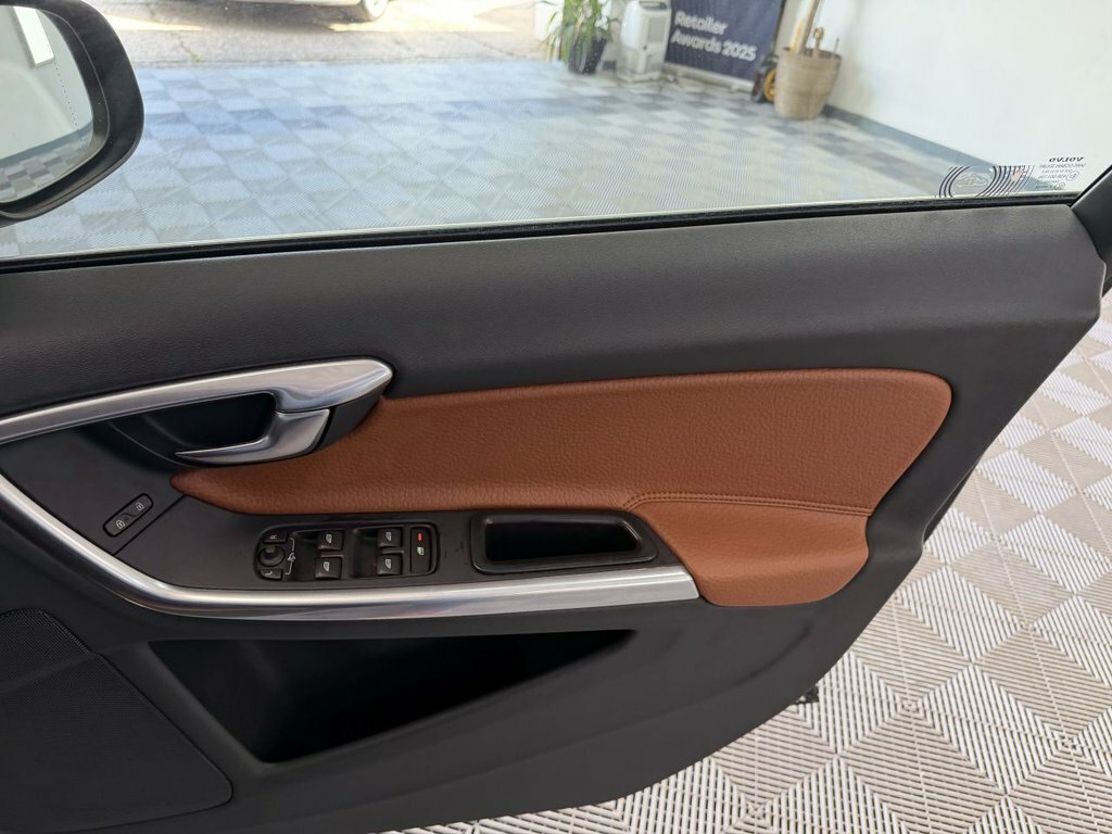Volvo V60 Se Silver #20