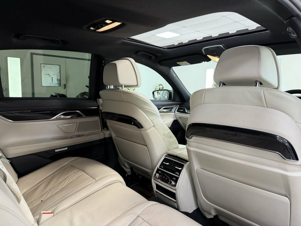BMW 7 Series Grey #23