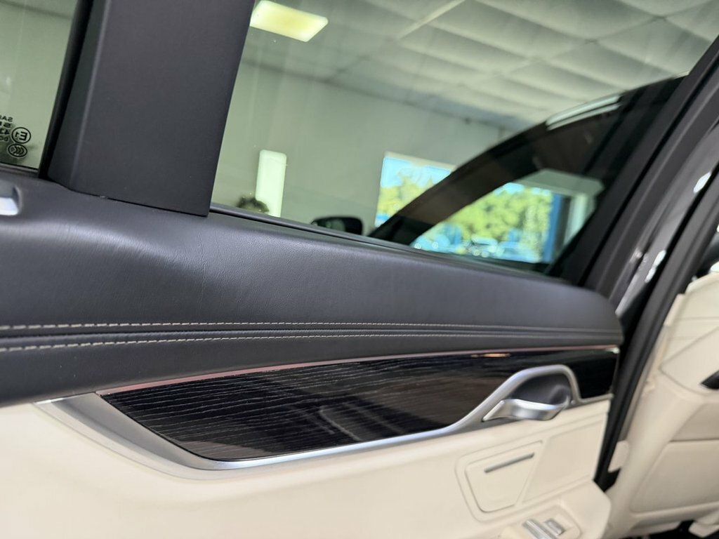 BMW 7 Series Grey #27