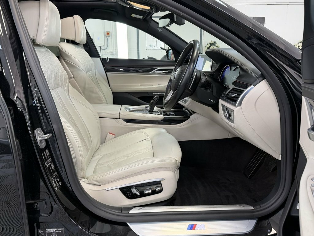 BMW 7 Series Grey #35