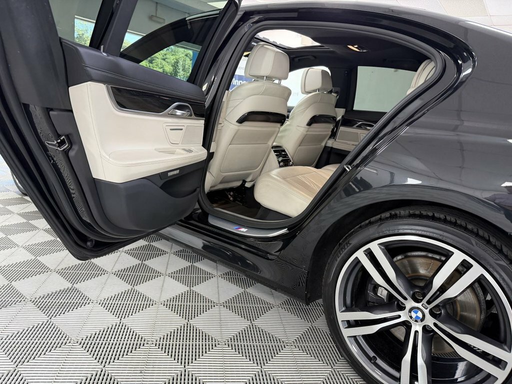 BMW 7 Series Grey #26