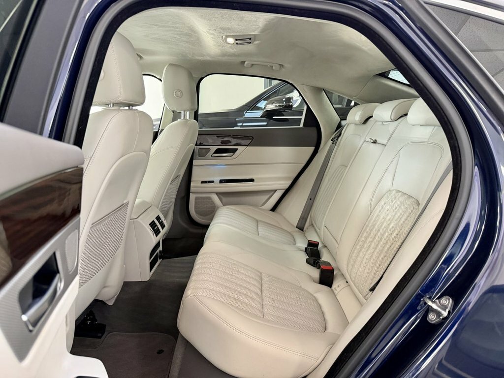 Jaguar XF R-dynamic Se Grey #21