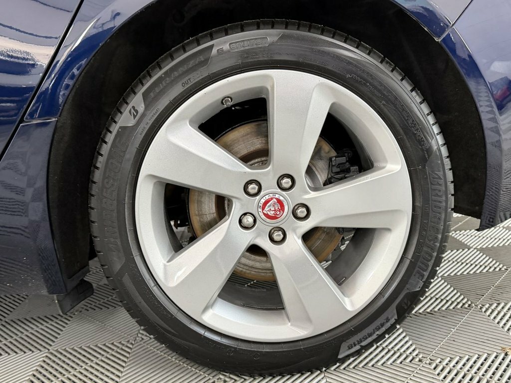 Jaguar XF R-dynamic Se Grey #17