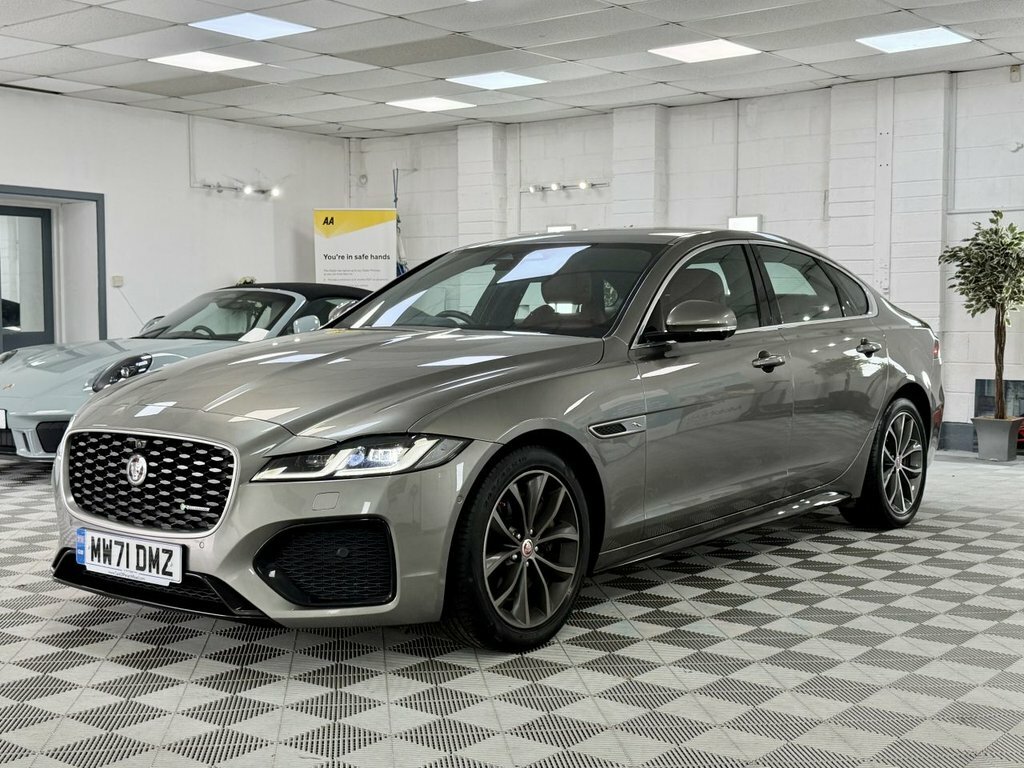 Jaguar XF 2021 2.0 P250i R-dynamic S Saloon Red #6
