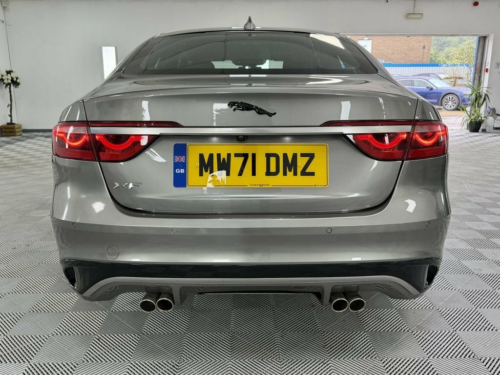 Jaguar XF R-dynamic Se Silver #9