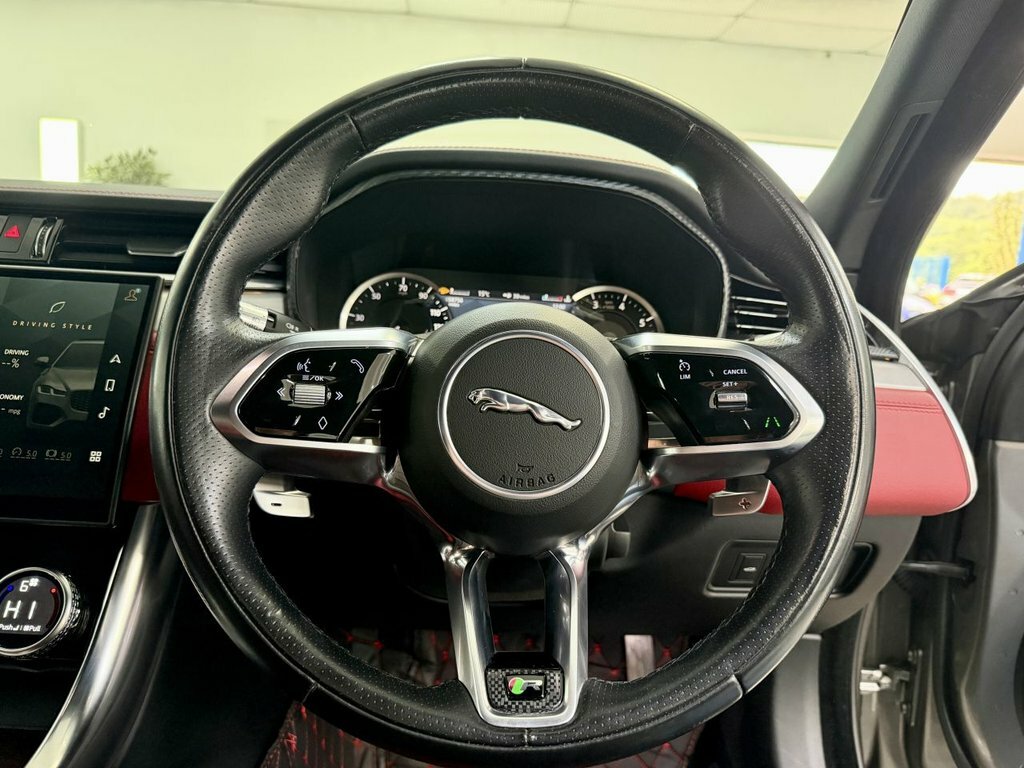 Jaguar XF R-dynamic Se Silver #33