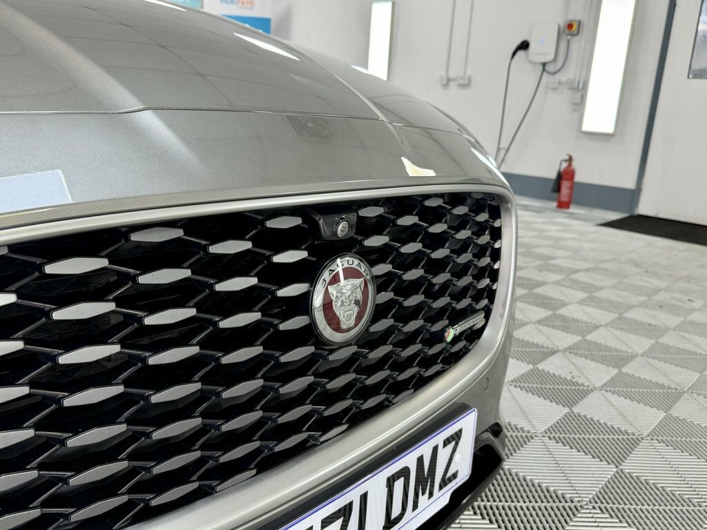 Jaguar XF R-dynamic Se Silver #14