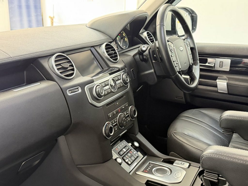 Land Rover Discovery 4 Graphite Black #29