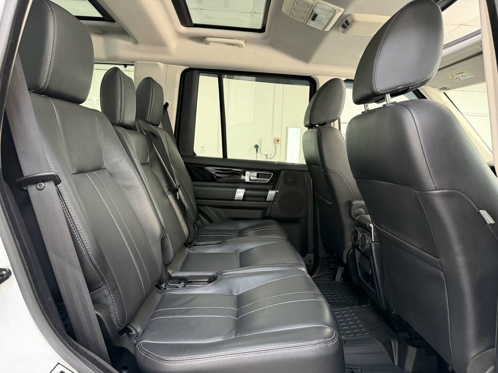 Land Rover Discovery 4 Graphite Black #24