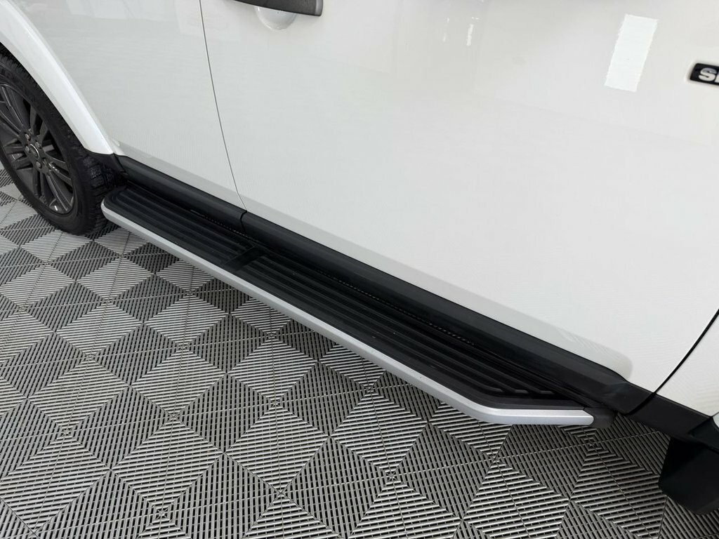 Land Rover Discovery 4 Graphite Black #15
