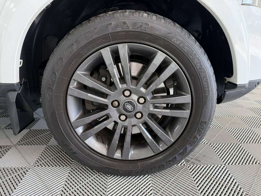 Land Rover Discovery 4 Graphite Black #14