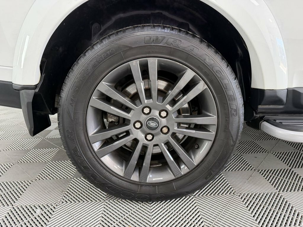 Land Rover Discovery 4 Graphite Black #16