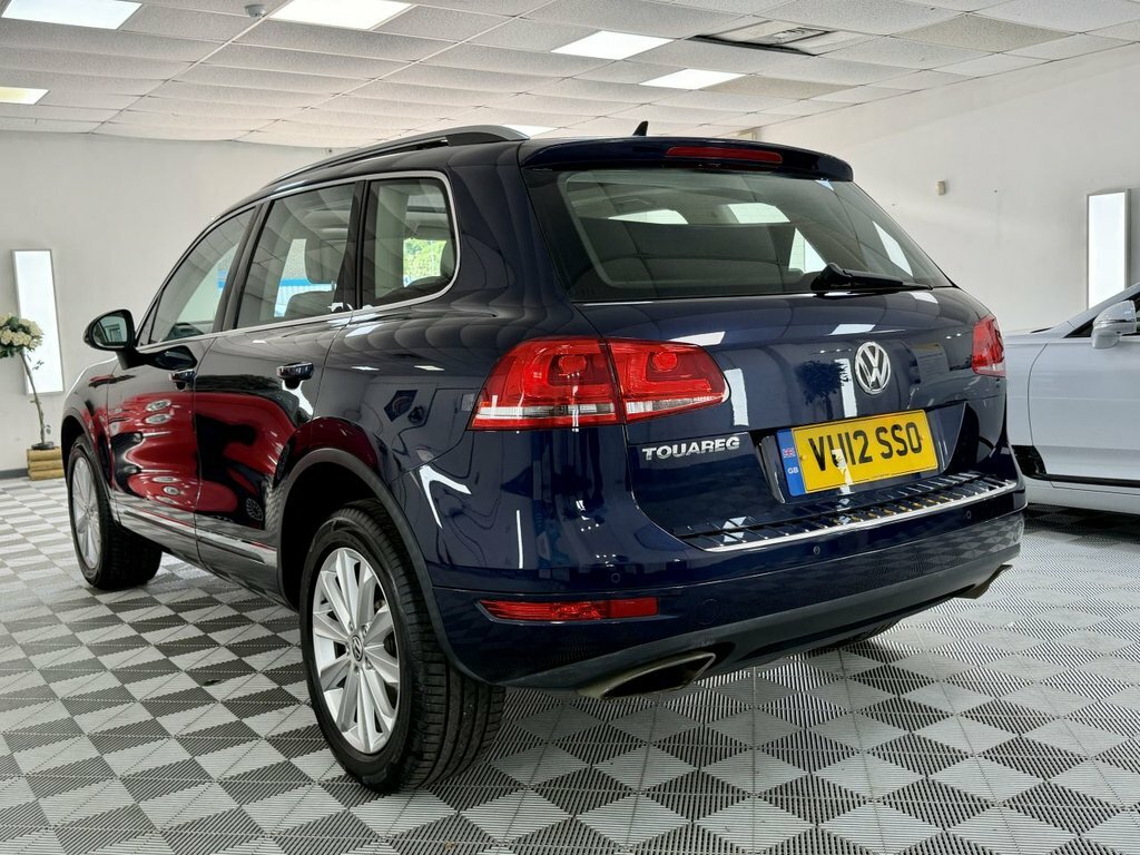 Volkswagen Touareg 3.0 Tdi V6 Bluemotion Tech Se Suv Black #8