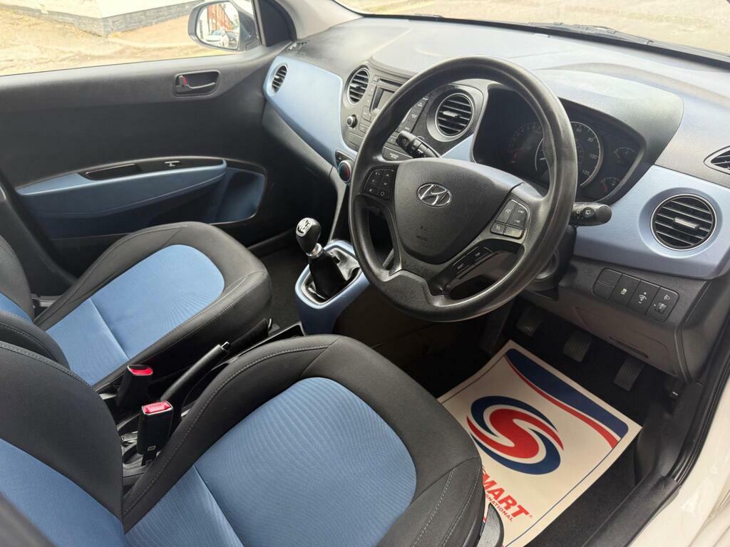 Hyundai I10 1.0 Premium White #13