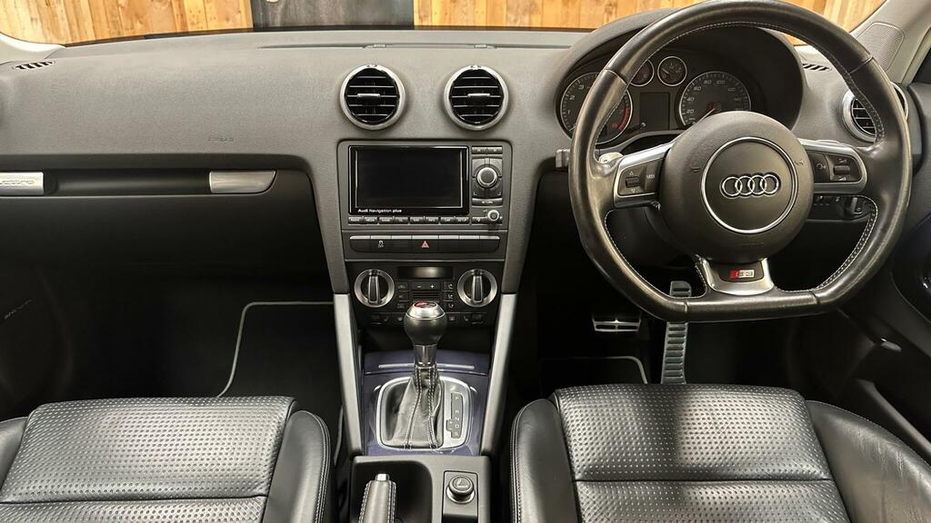 Audi S3 Hatchback 2.0 Tfsi Black Edition Sportback Quattro White #19