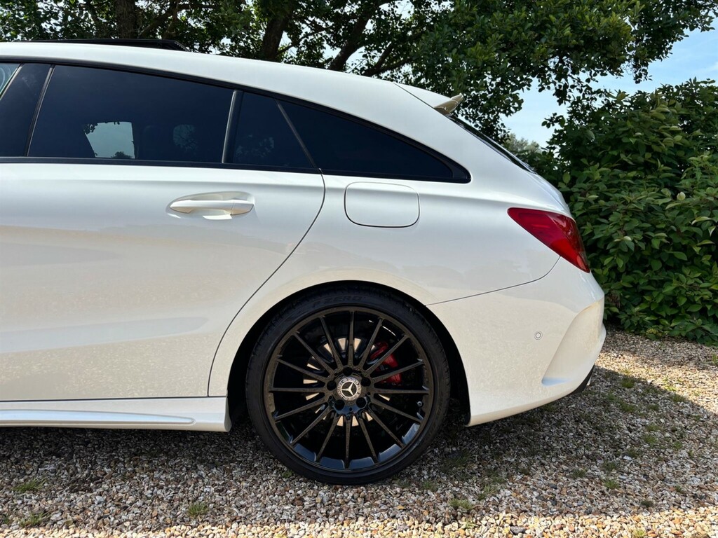 Mercedes-Benz CLA Class 2.0 Engineered By Amg Shooting Brake 7G-dct 4Matic White #5