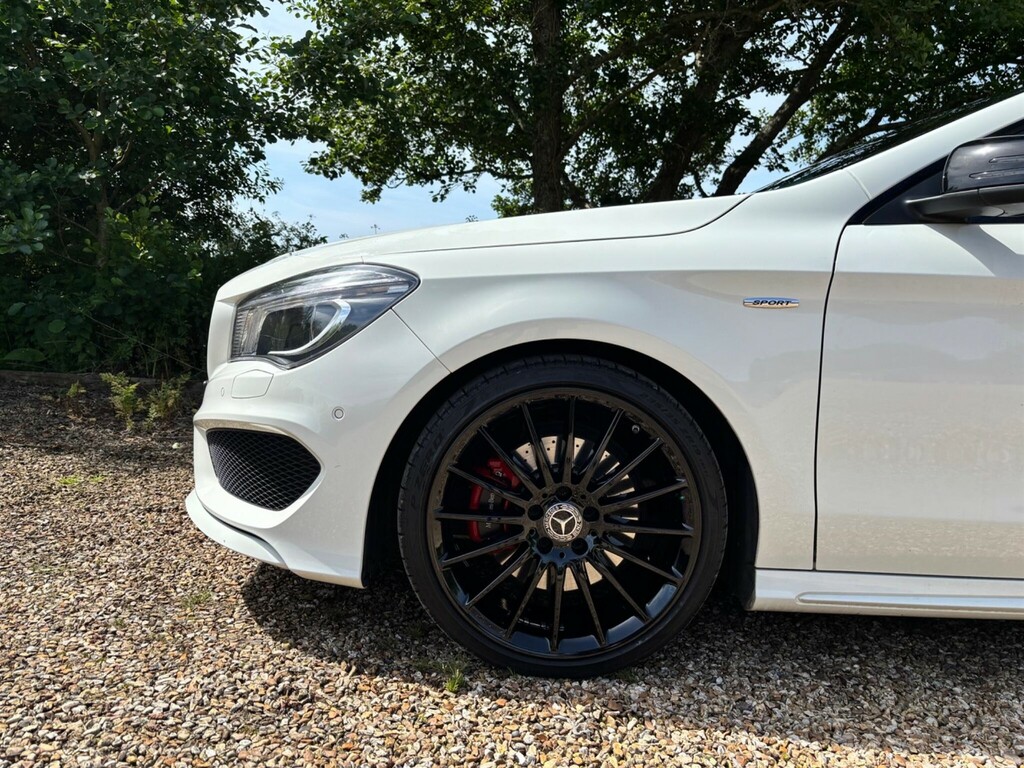 Mercedes-Benz CLA Class 2.0 Engineered By Amg Shooting Brake 7G-dct 4Matic White #3