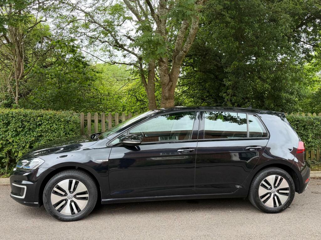 Volkswagen e-Golf Auto Black #6