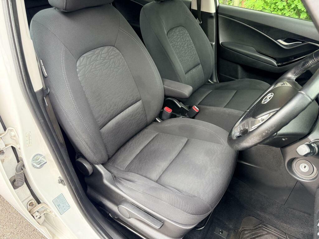 Hyundai Ix20 1.6 Crdi Blue Drive White #18