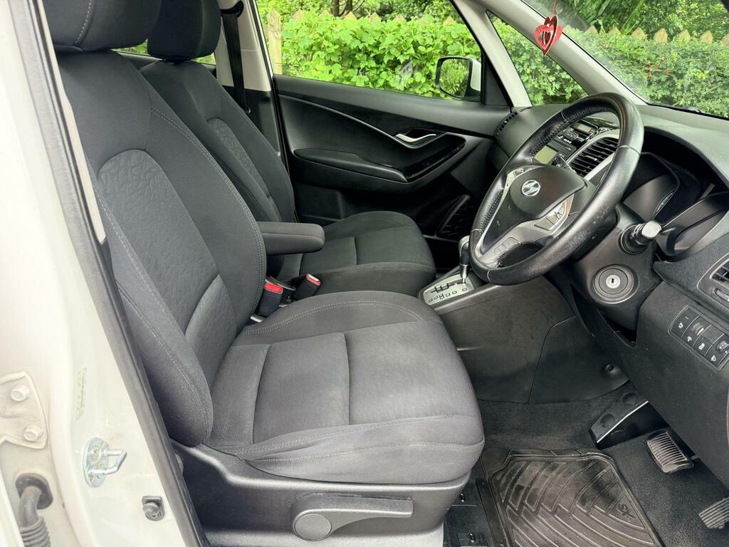 Hyundai Ix20 1.6 Crdi Blue Drive White #20