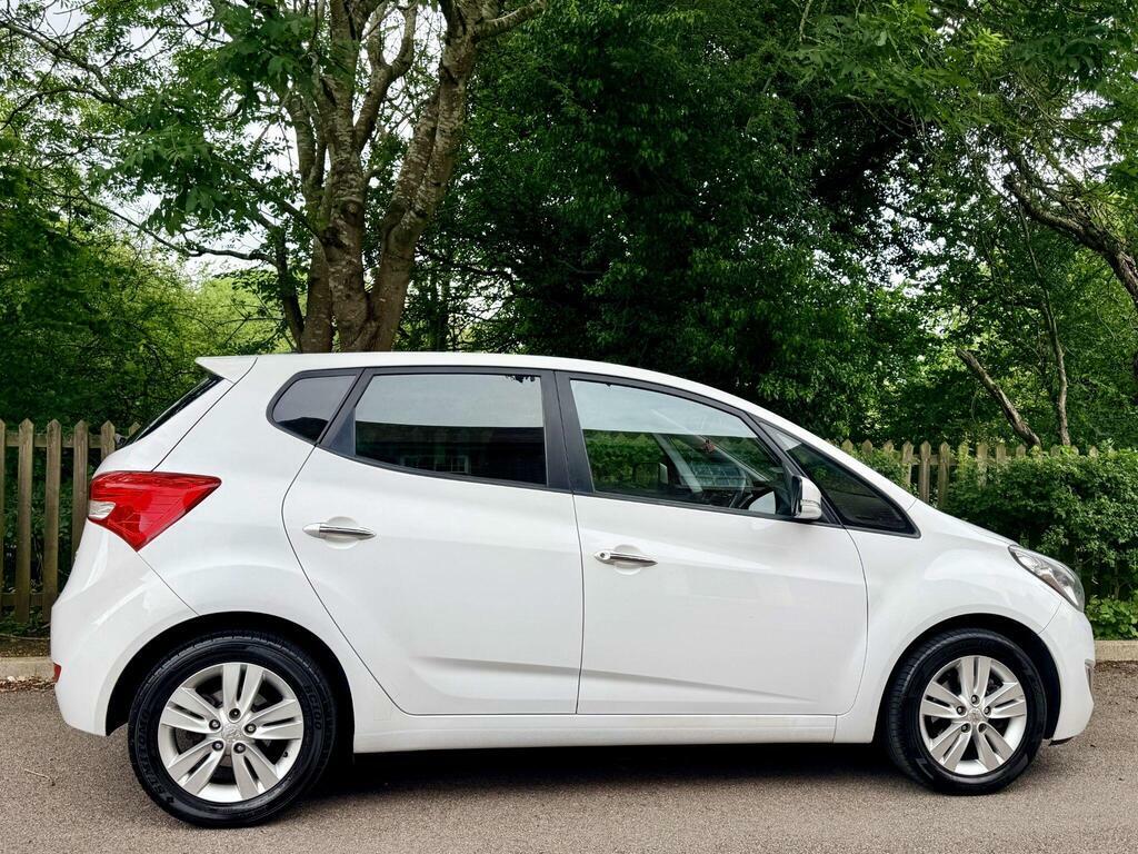 Hyundai Ix20 1.6 Style Euro 5 White #3