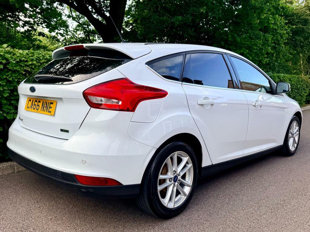 Ford Focus 1.0T Ecoboost Zetec Euro 6 S S White #3