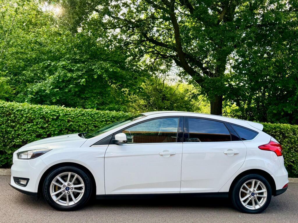 Ford Focus 1.0T Ecoboost Zetec Euro 6 S S White #5