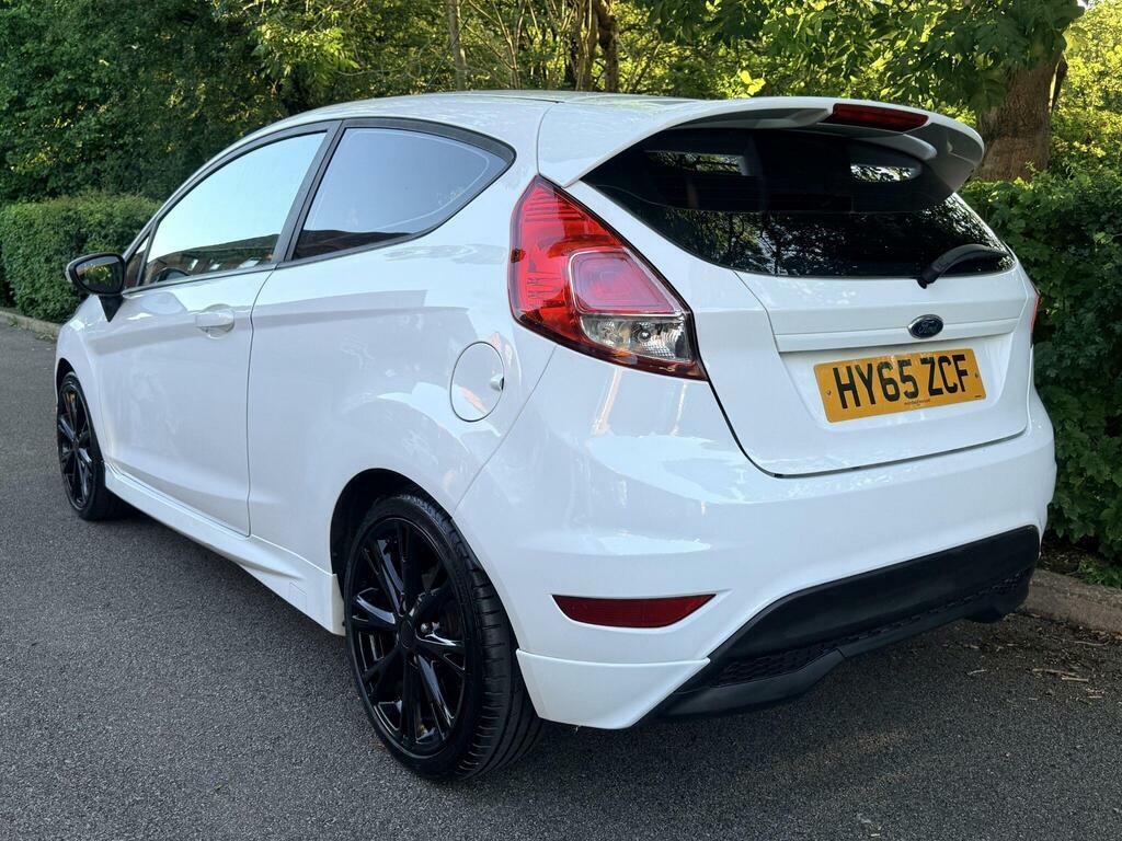 Ford Fiesta Hatchback Orange #10
