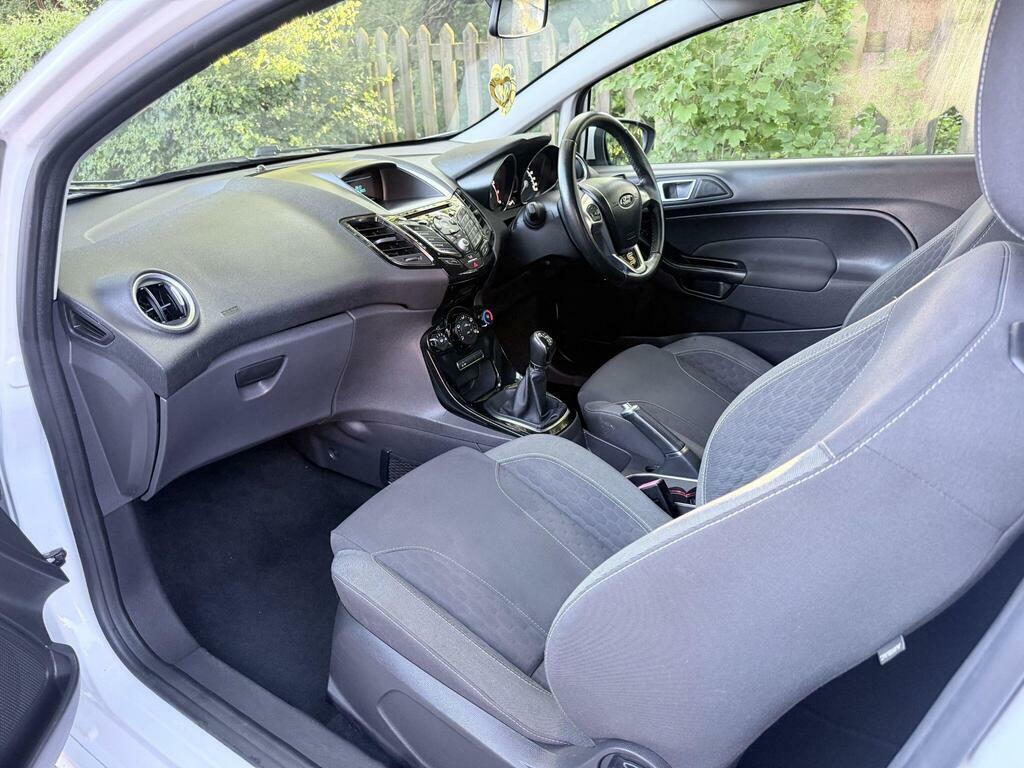 Ford Fiesta Hatchback Orange #20
