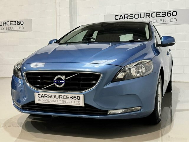 Volvo V40 2016 1.5 T3 Se Nav Hatchback Euro Blue #4