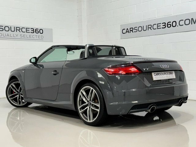 Audi TT 2017 2.0 Tfsi Black Edition Roadster S Black #4