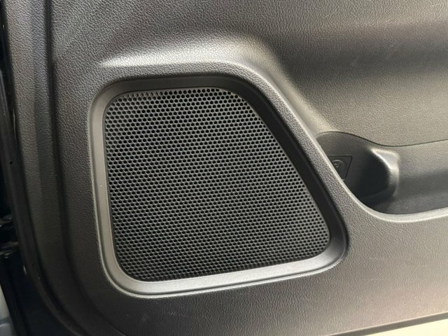 Mitsubishi Outlander 2.4 Outlander Design Phev Cvt 4Wd Black #85