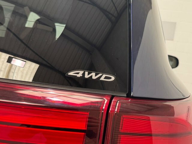Mitsubishi Outlander 2.4 Outlander Design Phev Cvt 4Wd Black #43