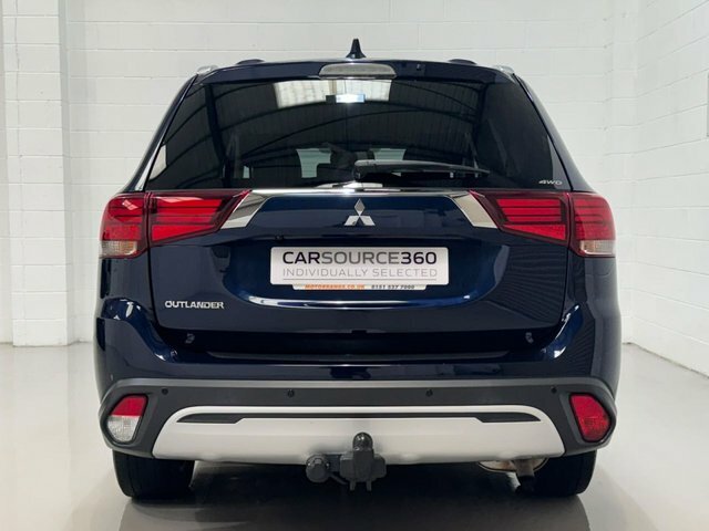 Mitsubishi Outlander 2.4 Outlander Design Phev Cvt 4Wd Black #34